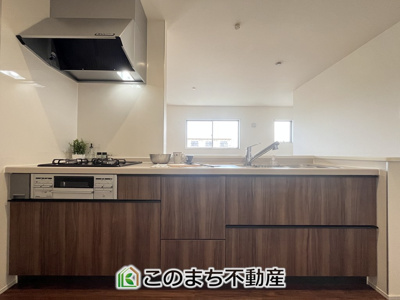 【キッチン】 | LiveleGarden.S古河大山第3　 | 人気の対面式キッチン☆料理をしながらご家族とコミュニケーションが取れます♪