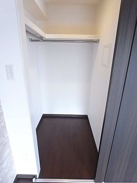 Luminaの収納