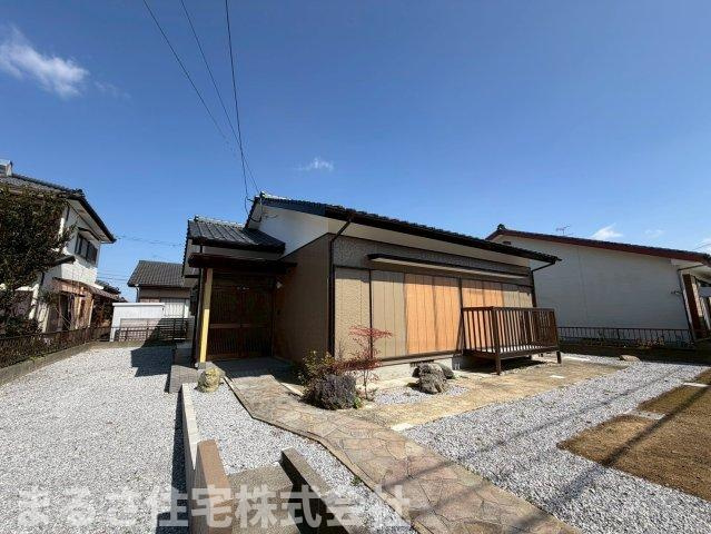 高岡町下倉永　中古平屋の外観