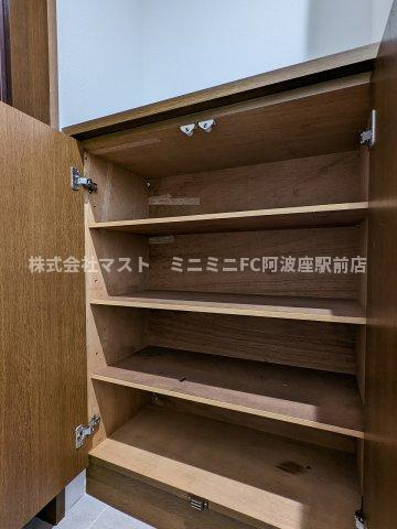 21北堀江の収納