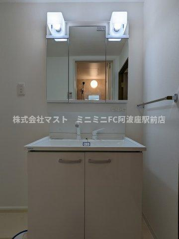 21北堀江の洗面所