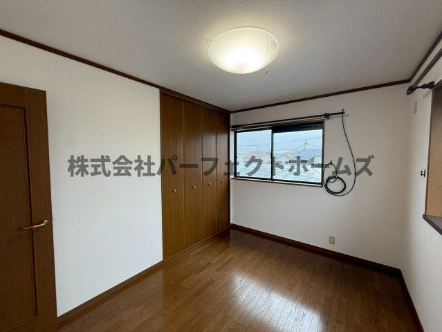 東香里南町戸建　賃貸の洋室|洋室です