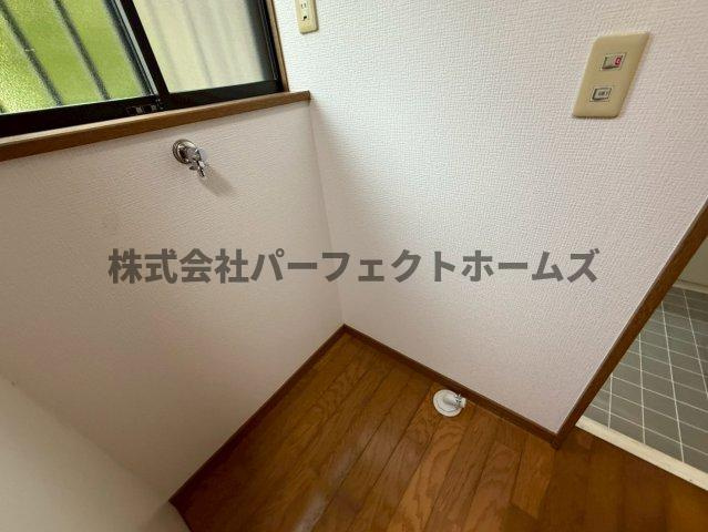 東香里南町戸建　賃貸の設備|洗濯機置場です