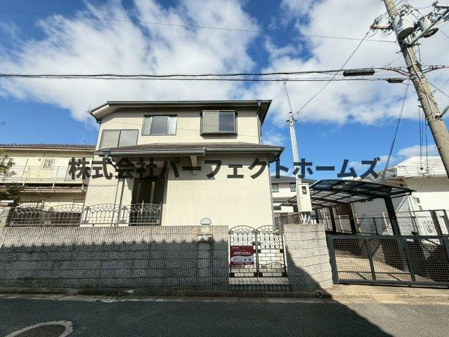 東香里南町戸建　賃貸の外観|外観もきれいです