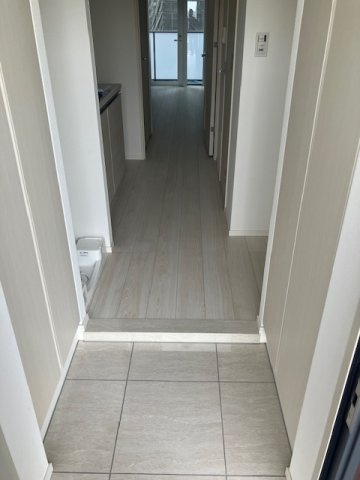 RELUXIA立石の玄関