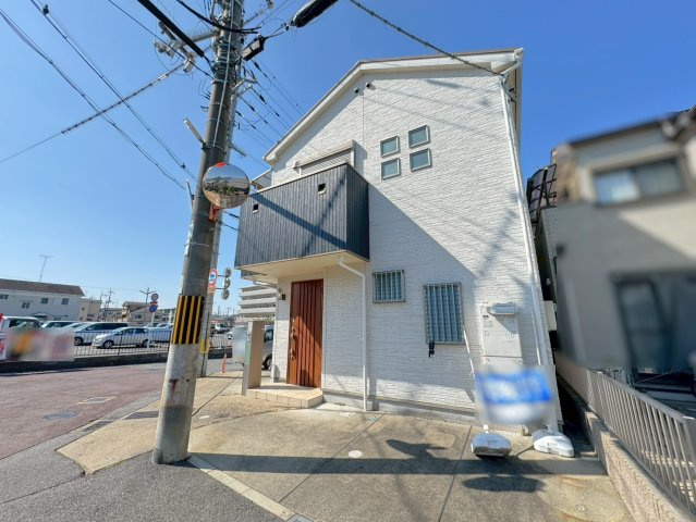 改装済み３ＬＤＫ◆南東角地◆駐車スペース２台可能◆２沿線利用可能◆宇治市大久保町井ノ尻