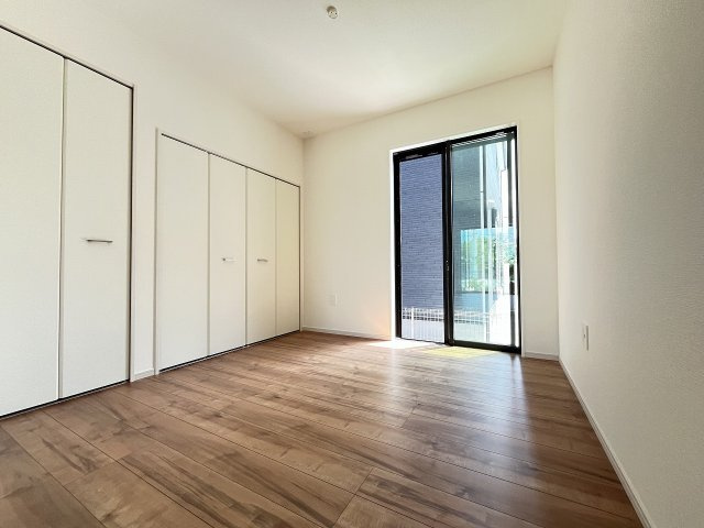 【洋室】 | 福岡市西区周船寺2丁目2期　8号棟（全8区画）【仲介手数料無料・0円】 | 施工例。施工例は完成時と異なる場合があります。