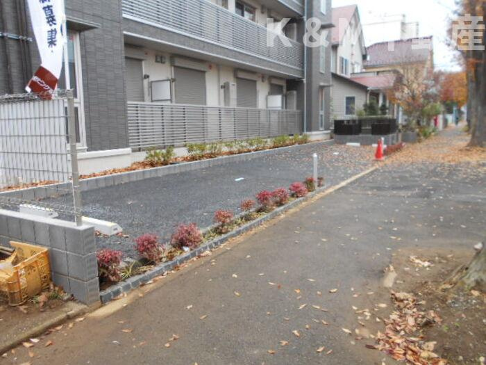 フィーカ　アパルフェの駐車場|駐車場に車を止められます