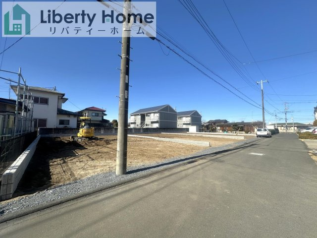 水戸市赤塚1丁目　新築戸建　1号棟の前面道路含む現地写真