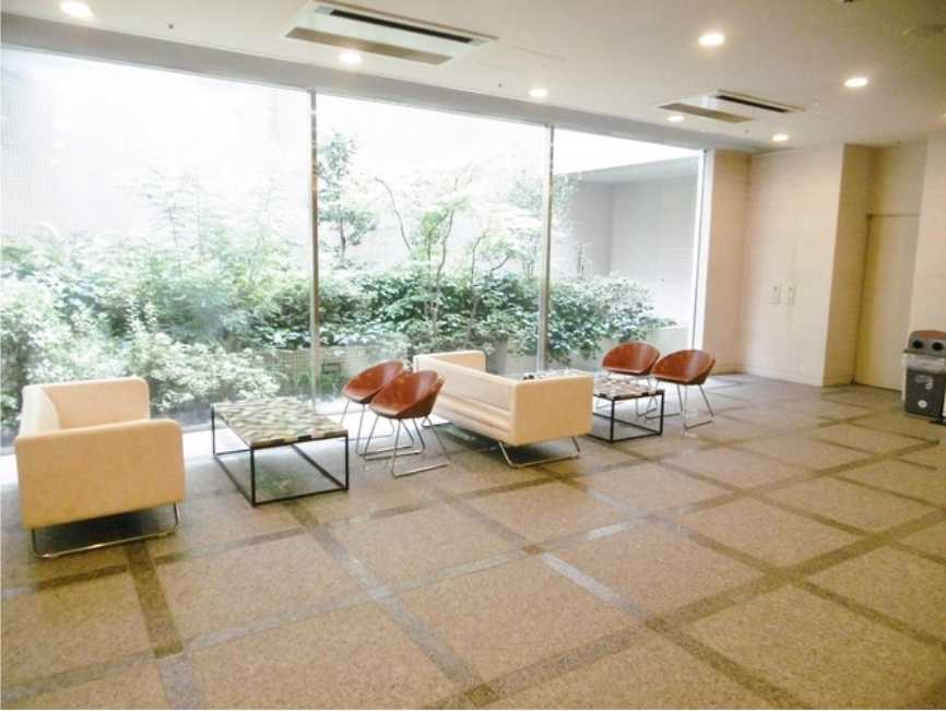 TKフラッツ渋谷　礼金0　1Fスーパー　駅近　常駐管理人のロビー