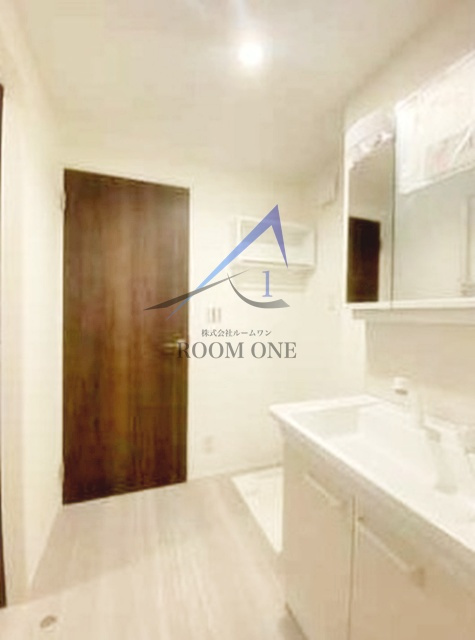 ＭＡＬＵＬＡＮＩの洗面所|洗面台です。