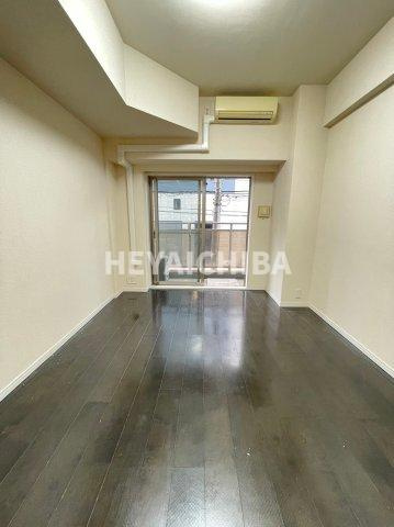 プレール・ドゥーク秋葉原Ⅱの居間・リビング