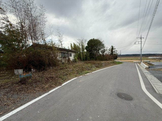 那珂川町平屋戸建の前面道路含む現地写真