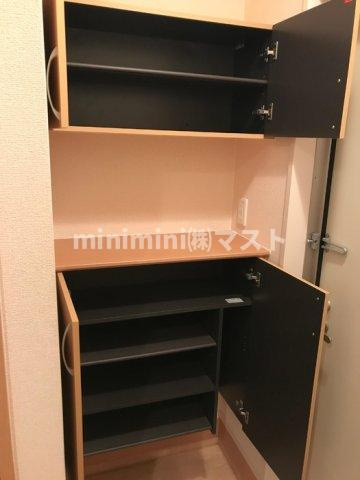 グランドゥールの玄関