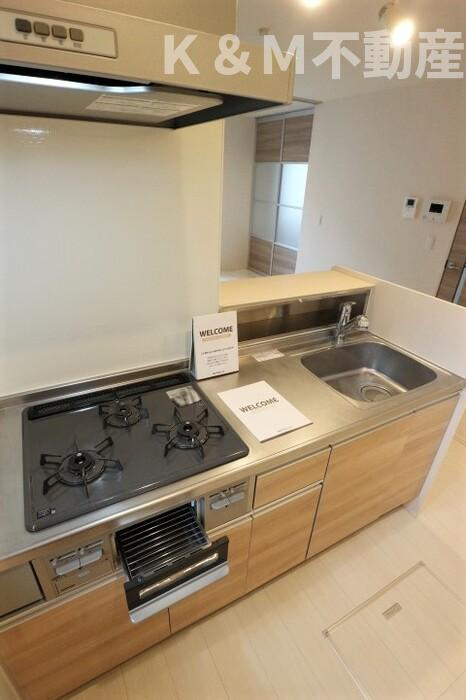 サイドガーデン南増尾　A棟のキッチン|お料理しやすいキッチンです