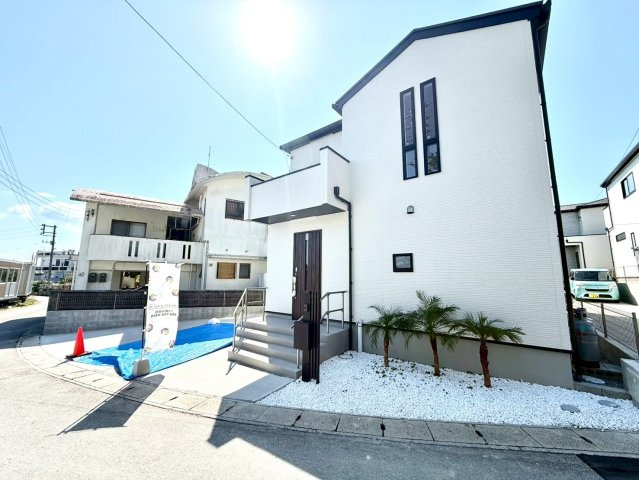 グラファーレ南城市安座真３期・３号棟