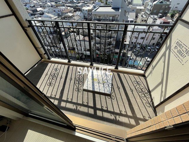 Luxe緑橋のバルコニー