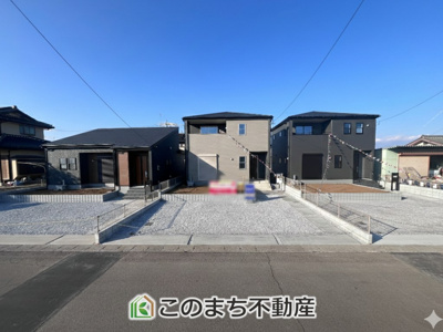 【駐車場】 | LiveleGarden.S八千代東原　2号棟 | お車を並列で3台駐車可能です☆(車種によります)