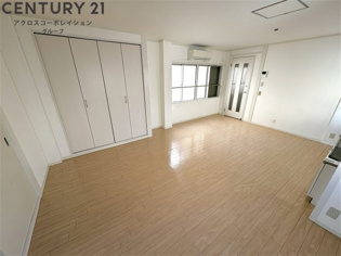 KT甲子園口の居間