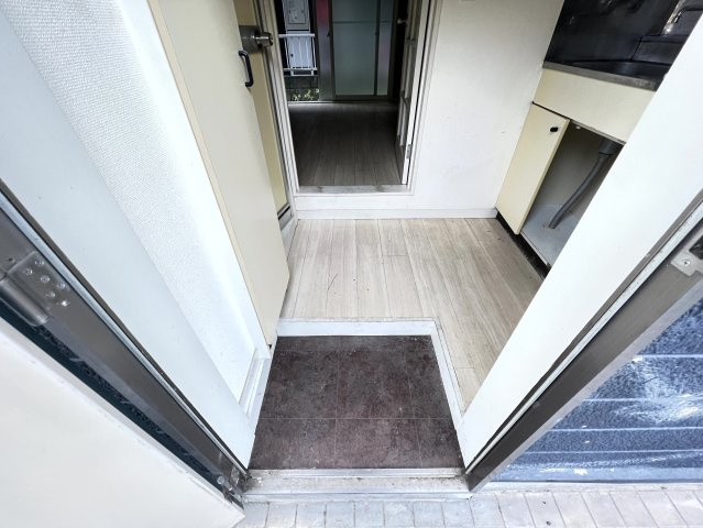 クリアス北坂戸Aの玄関