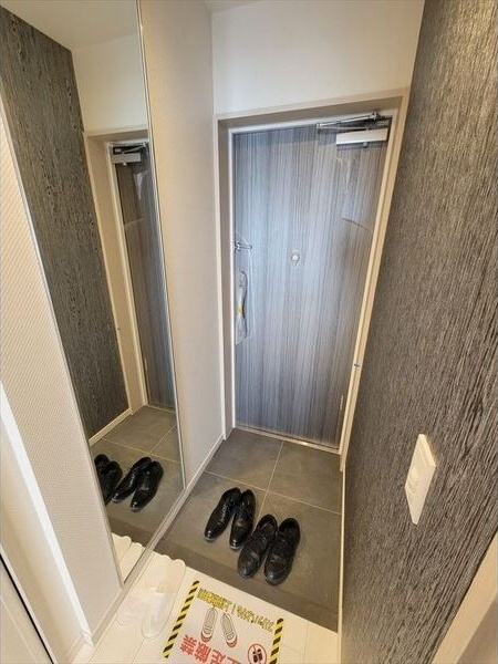 さくらHills ROKUBAN Platinum Residenceの玄関