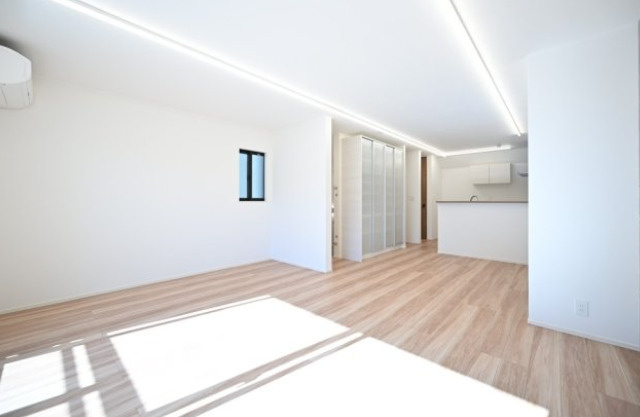 大田区南千束３丁目戸建の居間・リビング