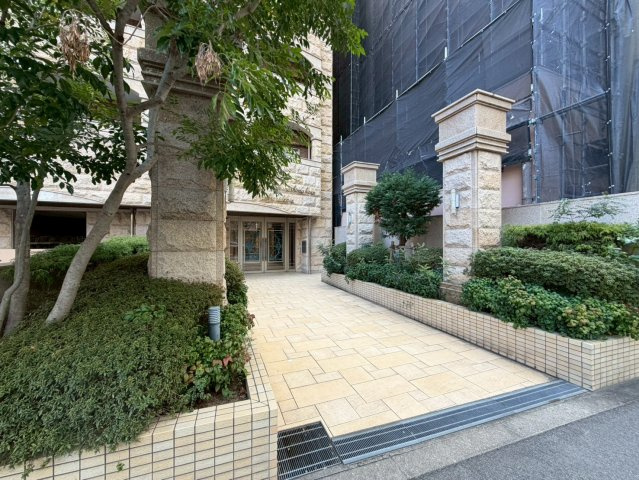 プレサンス中之島公園パークレジデンスの庭