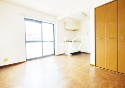 【居間・リビング】 | サニーヒル桜 | 洋室のお部屋です。