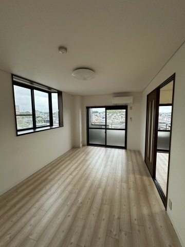 グローリア壱番館のバルコニー