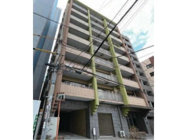 パレステュディオ御苑駅前の外観