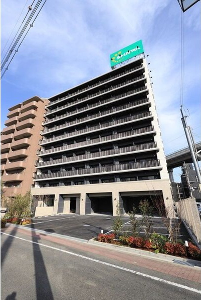 スプランディッドⅧの外観