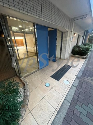 【エントランス】 | ラクラス新御徒町
