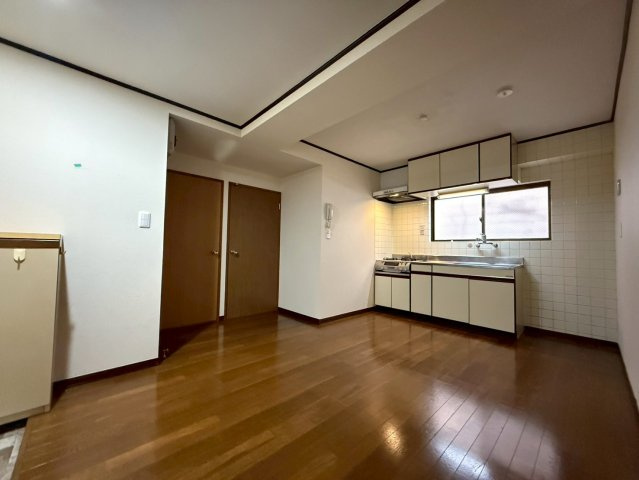 田村コーポの居間・リビング