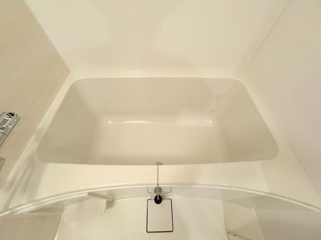 コンフォリア新大阪宮原Qの浴室