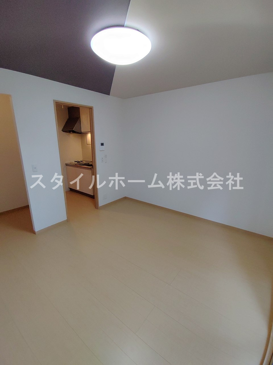 ラ・カルティエの洋室|使い勝手のいい洋室です