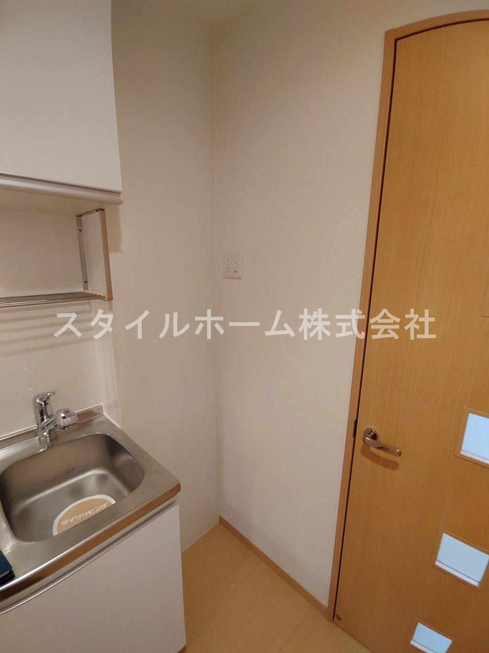 ラ・カルティエのキッチン|冷蔵庫置き場です。