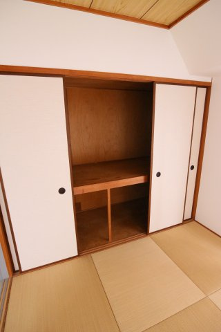 シャトー滝ノ茶屋の収納