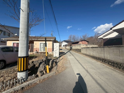【前面道路含む現地写真】 | 北佐久郡御代田町大字塩野　平屋　