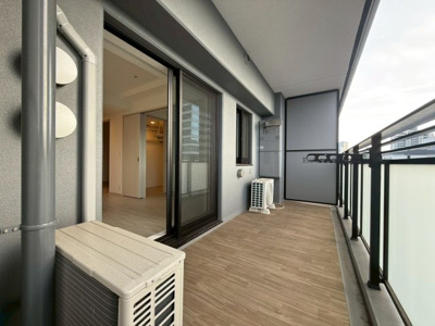 【バルコニー】 | ソルレヴェンテ新梅田 