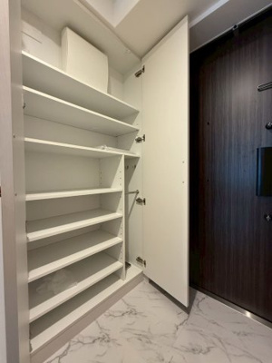 【収納】 | ソルレヴェンテ新梅田 