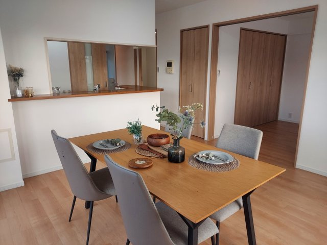 セントラル宝塚中山の居間・リビング