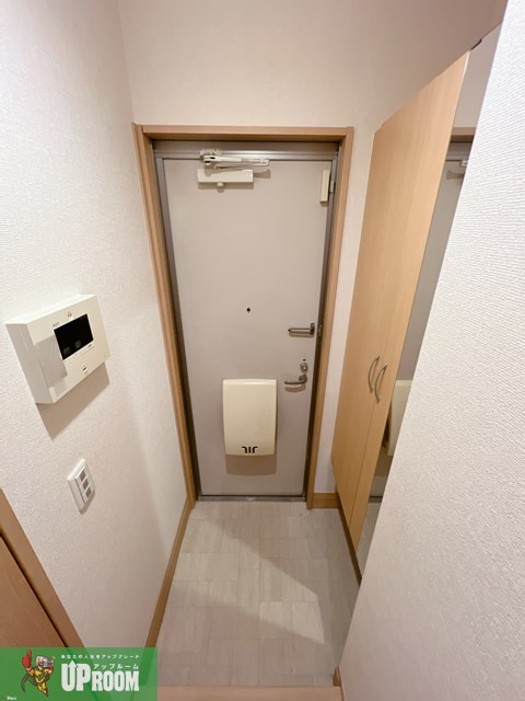 エクセレントパピオンの玄関