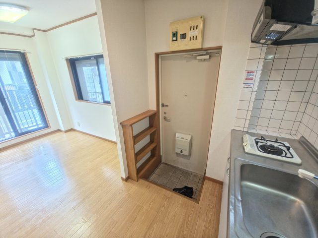 サンライズミヤギの玄関