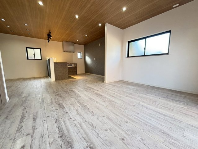 華城中央2丁目　の居間・リビング