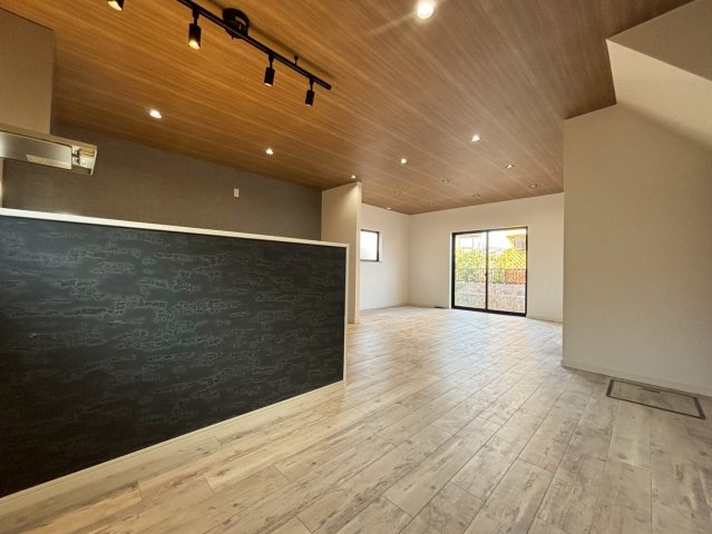 華城中央2丁目　の居間・リビング