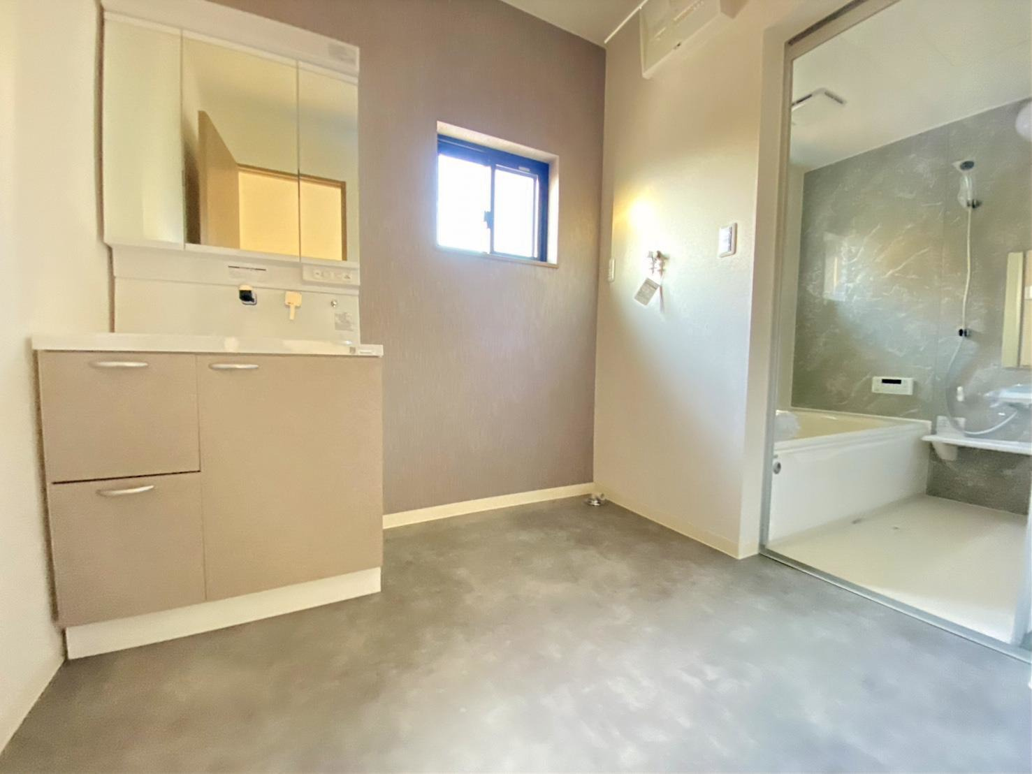 華城中央2丁目　の洗面所