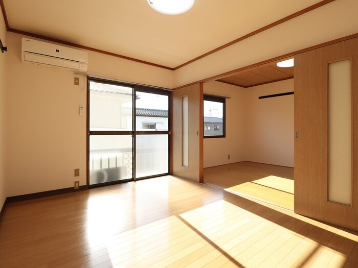 ダイハイツ８５の洋室|コンパクトで使いやすい洋室です