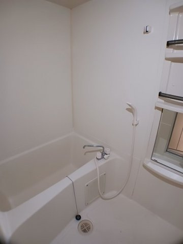 シャトー志水の浴室