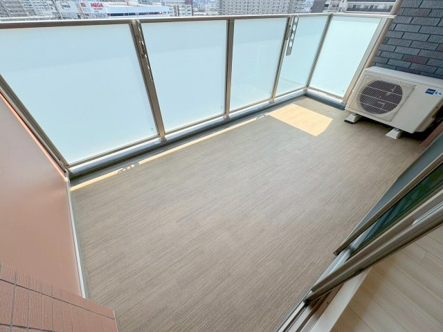 プレジオ三国EUROのバルコニー