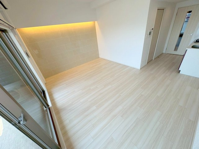 プレジオ三国EUROの居間・リビング